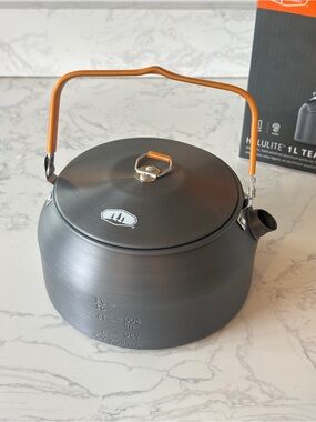 GSI Outdoors Halulite 1L Tea Kettle - NIB